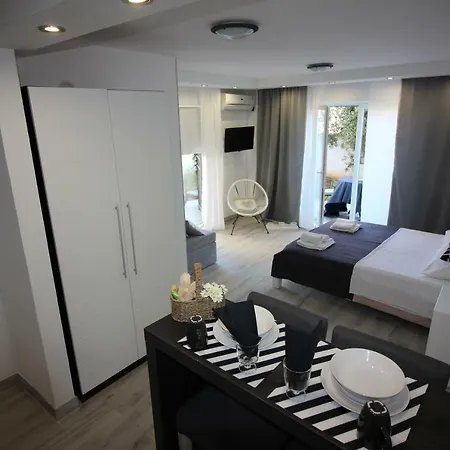 Ambiente 4* Pjescana Uvala