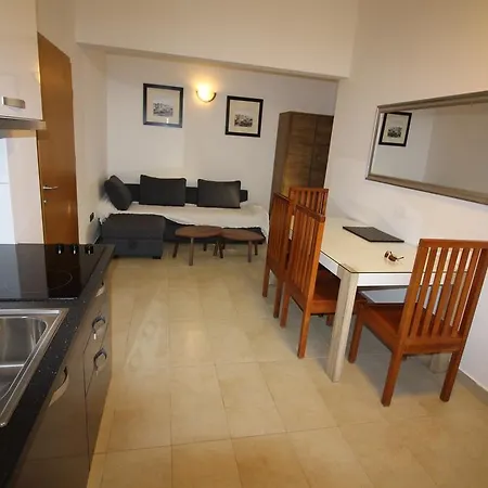 Villa Ambiente 4*